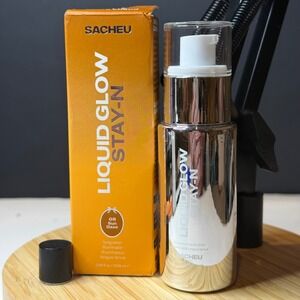 Sacheu • Liquid Glow Stay-N Long Wear Illuminator • 05 Sun Daze • 0.94oz • New